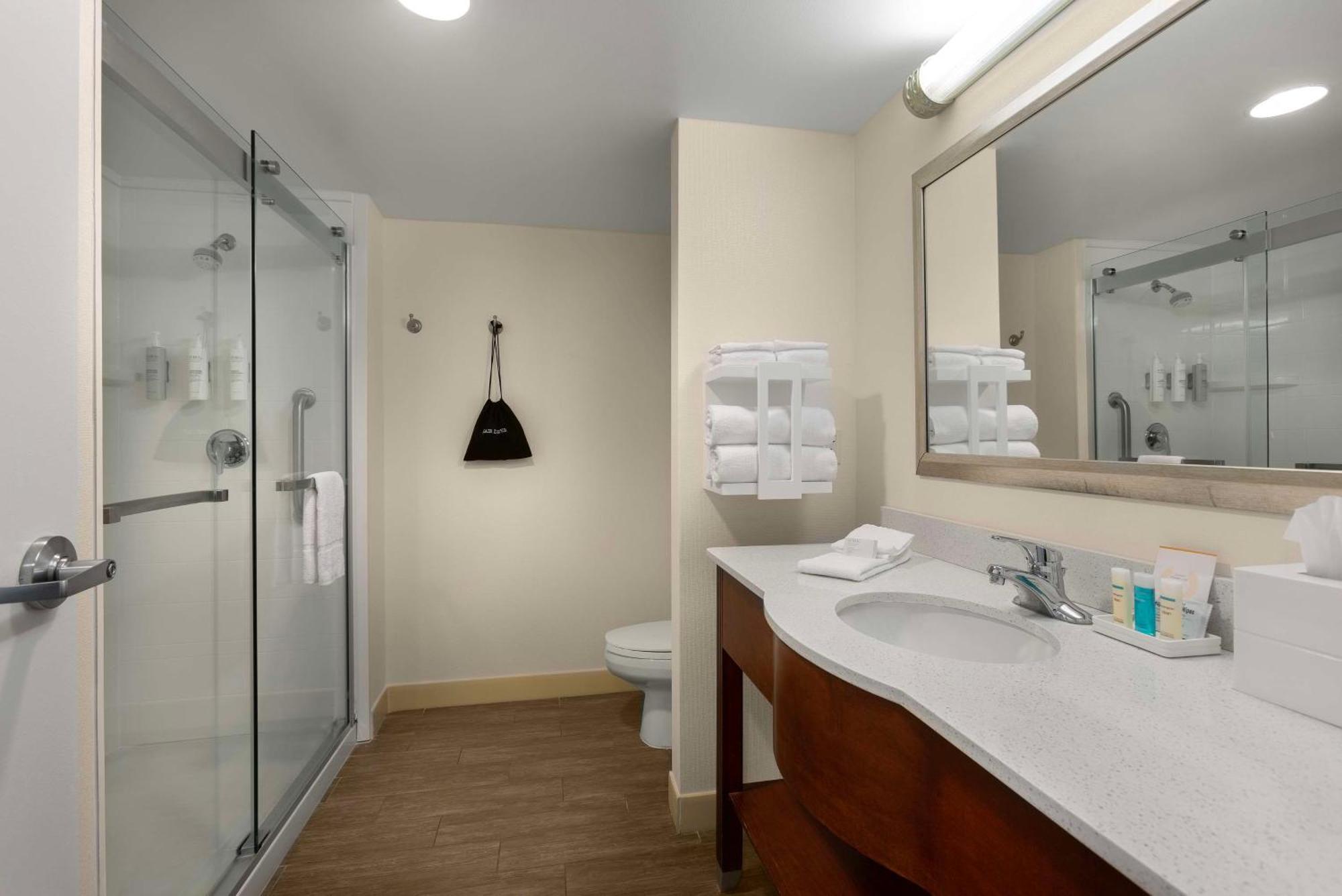 Hampton Inn Belmont At Montcross Ngoại thất bức ảnh