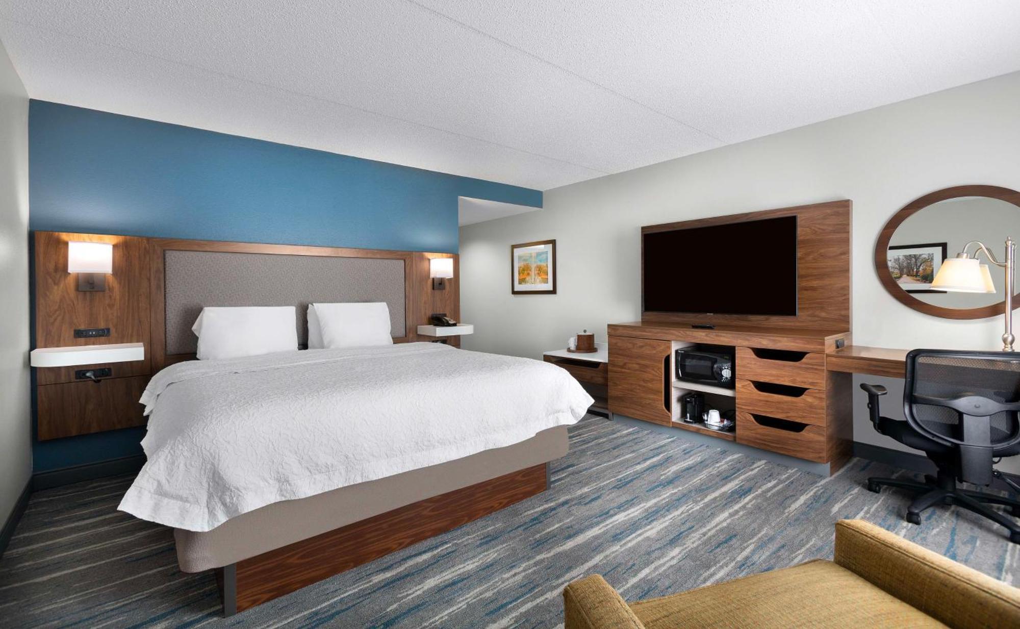 Hampton Inn Belmont At Montcross Ngoại thất bức ảnh