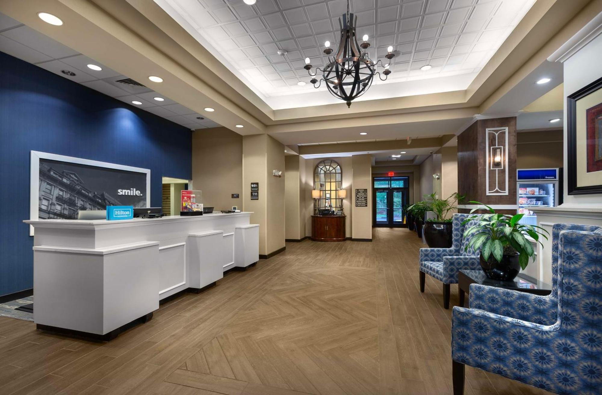 Hampton Inn Belmont At Montcross Ngoại thất bức ảnh